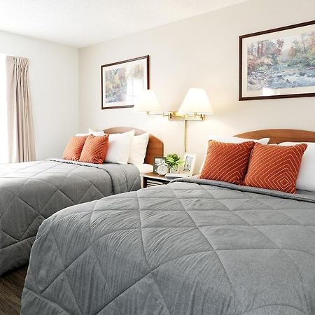 Intown Suites Extended Stay Chicago Il - Oakbrook Villa Park Exterior foto